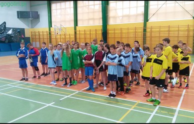 Halowa piłka nożna